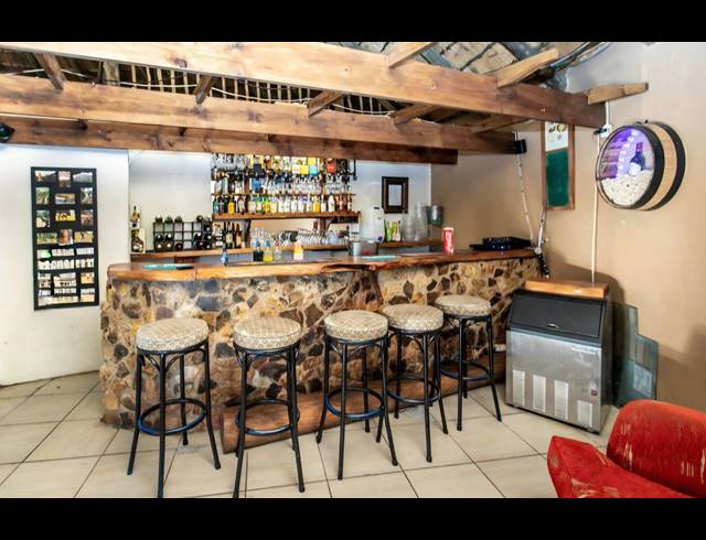 36,000M² LODGE FOR SALE IN UNDERBERG